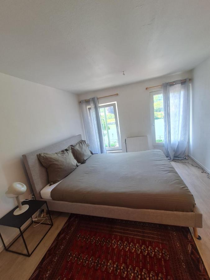 Studio 87 Apartment Динант Екстериор снимка